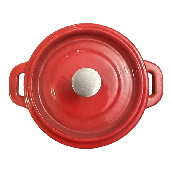 Wolfgang Puck Mini Red Cast Iron Cocotte Dutch Oven with Lid Excellent Condition - Picture 2 of 7